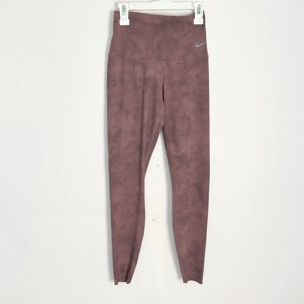 Nike womens zenvy